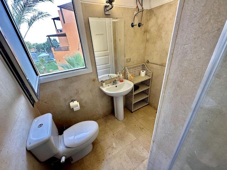 2 Bedroom Condo, With Pool, And Beach & Lagoon Access Хургада Екстер'єр фото