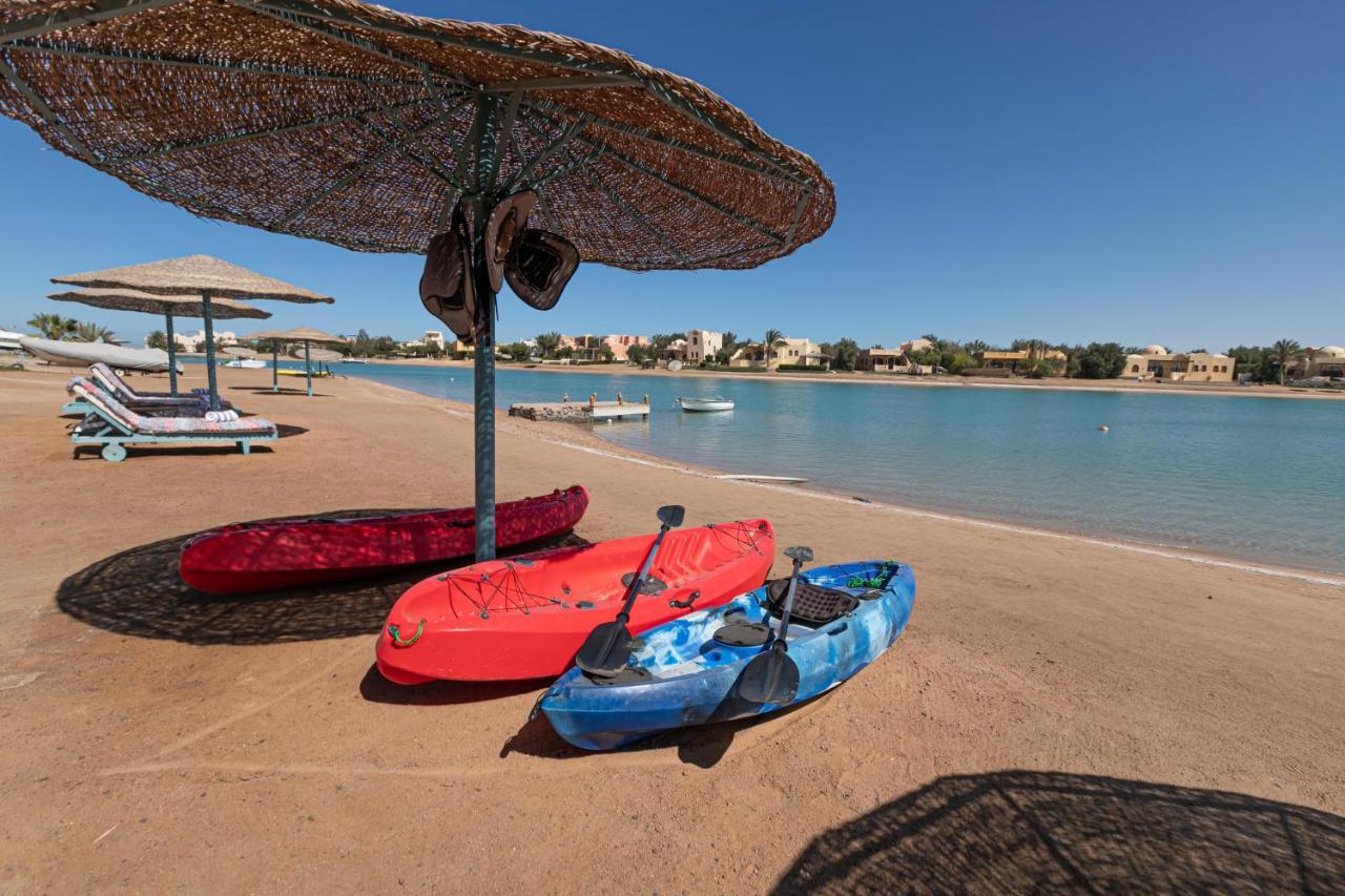 2 Bedroom Condo, With Pool, And Beach & Lagoon Access Хургада Екстер'єр фото