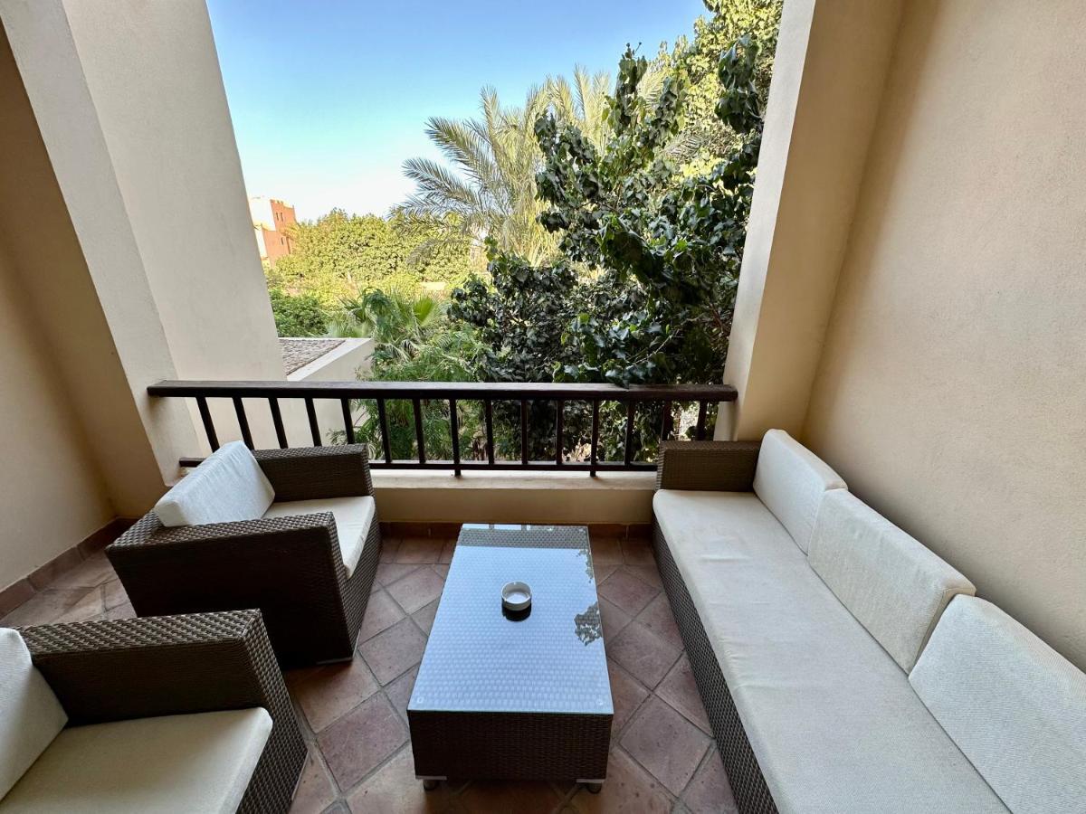 2 Bedroom Condo, With Pool, And Beach & Lagoon Access Хургада Екстер'єр фото